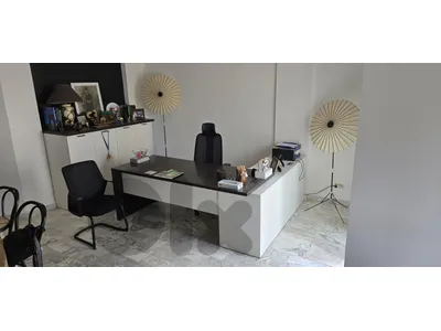 Office furniture - brown & white color