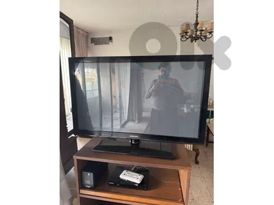 Samsung TV and receiver
