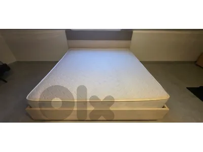 King Size Bed 180*200cm - تخت مجوز ١٨٠*٢٠٠