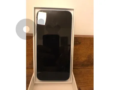 iphone 13 512gb - never opened with box and great condition