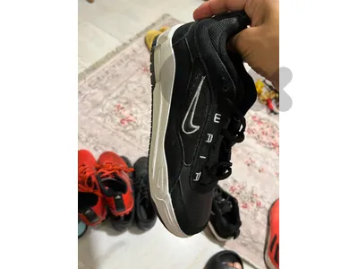 Aire nike shoes
