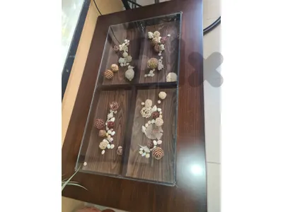 middle table with 4 small tables very good condition
