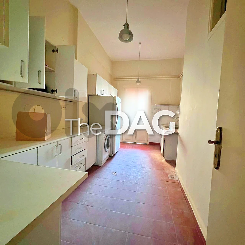 Modern 200 SQM Apartment for Rent in Badaro شقة للإيجار