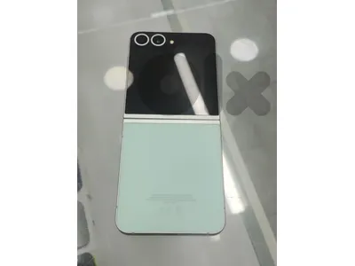 Samsung Z flip 6 used