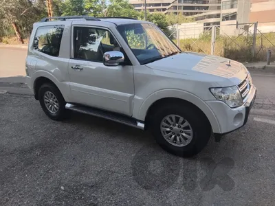 Mitsubishi Pajero 2011