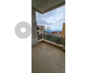 Apartment For Rent in Mazraat Yachouh/شقة للاجار في مزرعة يشوع