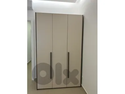 2 doors closets