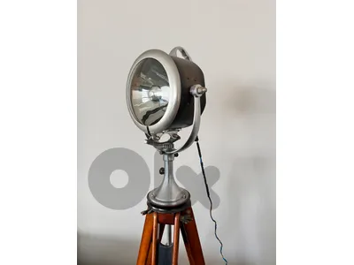 Roche Bobois Designer Tripod Floor Lamp – $850