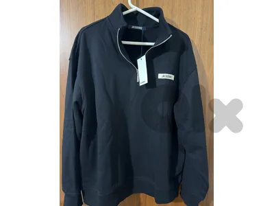 Authentic Jacquemus quarter zip up