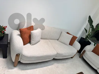 10 seats Bouclè Sofa - Salon ash wood
