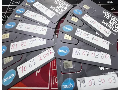 Delivery Available , Choose any sim for only 40$