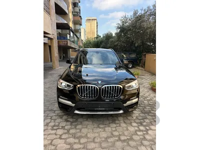 BMW X3 x-drive Sport Package 2018 black on black (clean carfax)