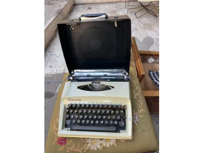 Dactilo contessa made in holland داكتيلو خارق النضافة ولا اروع مميزة