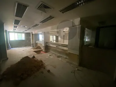 Shop for Rent in Hamraمحل تجاري للإيجار في الحمرا
