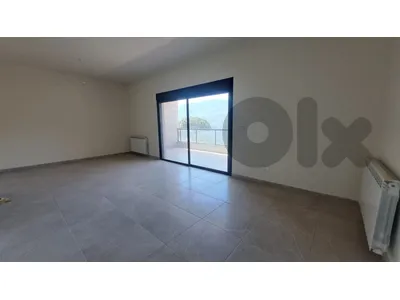 GMC116NY Apartment for sale in Baabdat -  شقة للبيع في بعبدات
