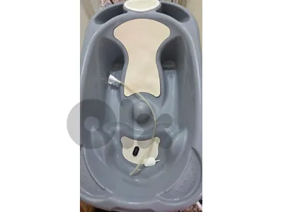 bath tub cam brand very good condition like new