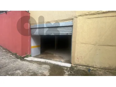 Warehouse for sale in Blat - Jbeil | Height: 3.05m |