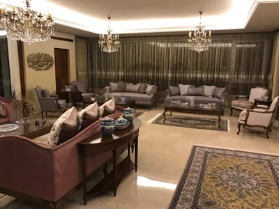 اثاث صالونات و سفرة و طاولات و ديكور – بحالة ممتازة كالجديد اثاث صالونات و سفرة و طاولات و ديكور – بحالة ممتازة كالجديد