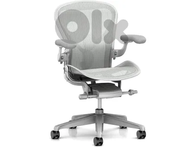 herman miller aeron white