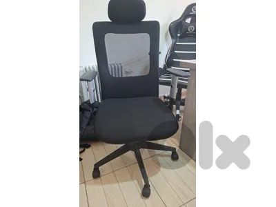 Ergonomic office chair