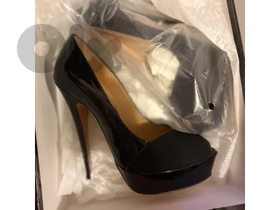 High Heel shoes