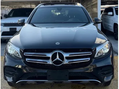 Mercedes-Benz GLC-Class 2019 300 Mercedes-Benz GLC-Class 2019 300
