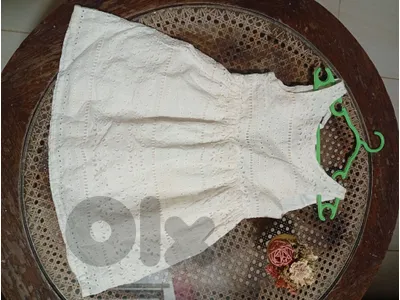 فستان اجنبي 3$