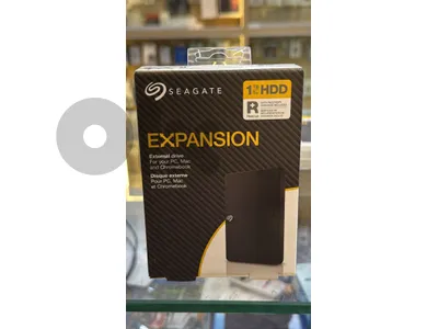 Seagate expansion hard disk 1tb 85$