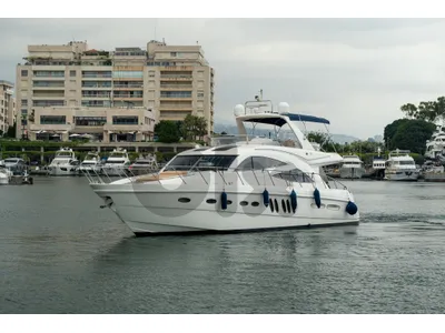 Sealine T60 Yacht 2007 , Always Serviced On Time , 3 Bedrooms.