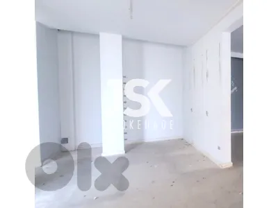 L21512  Showroom For Sale in Sahel Alma