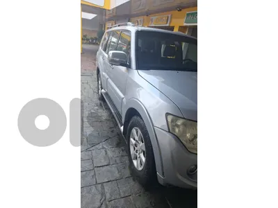 Mitsubishi Pajero 2012