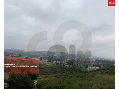 Quiet neighborhood in a prime location/Eddeh, Jbeil/ REF#KJ137429 !