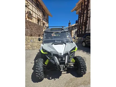 UTV CanAm maverick 1000 turbo 4 seater