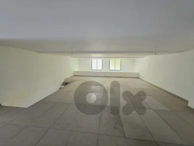 Showroom for Rent Or Sale in Ghazirصالة للايجار في غزير
