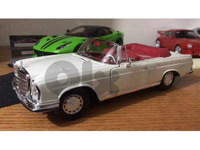mercedes benz 280 diecast model car scale 1/18