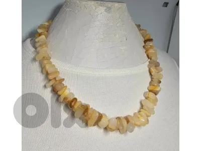25$ vintage honey agate raw nugget chip statement necklace