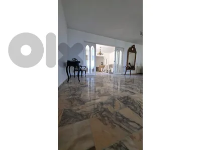 Prime location apartment for rent with full sea view at Manara Prime location apartment for rent with full sea view at Manara