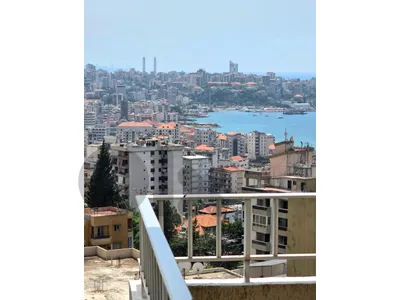 شقة للبيع في حارة صخر Apartment for sale in Haret Sakher