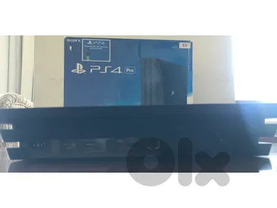PS4 PRO 1 TB FOR SALE