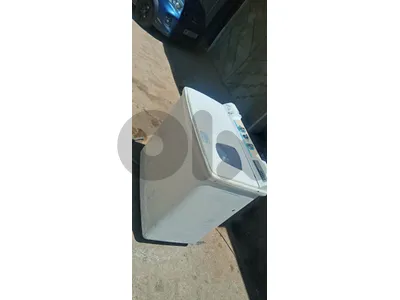غسلتين عدد 2 سعر الوحده 75 دولار كثير كثير نضاف هيتاشي 70424146