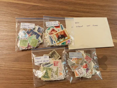 500 stamps without repetition٥٠٠ طابع دون تكرار
