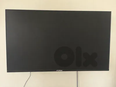 tv+wall stand+2remotes (used like new)80$