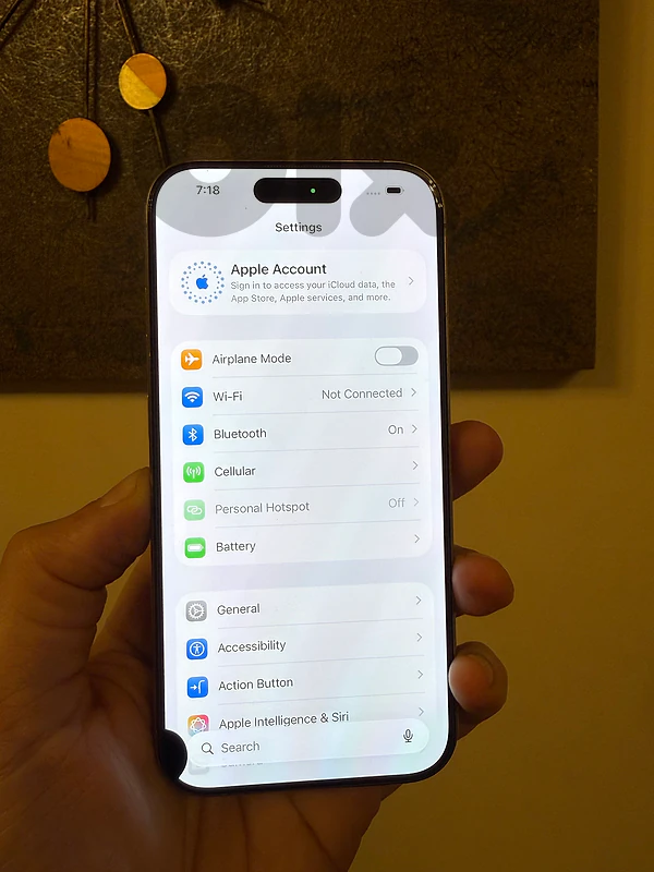 iphone 15 pro 512GB ( point black on screen working 100% )