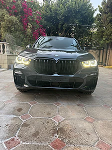 BMW X5 2019 v8 50i