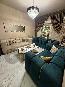 Highend saloon for sale