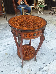 side table طاولة صالون مركتري  مميزة انتيك ناعمة سعر لقطة