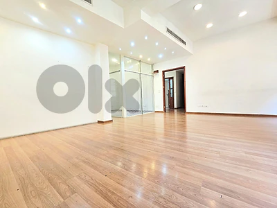 RAO26-5154 Office 125 m2 for Rent – Downtown Beirut