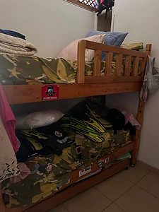 3 beds