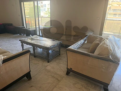 Full furniture