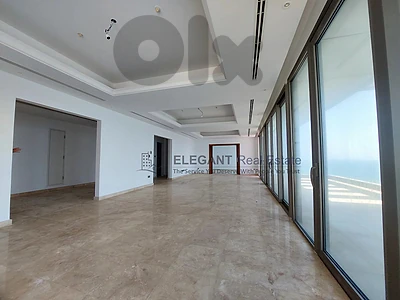 Brand new Duplex with Full Sea View !